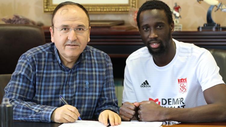 Son dakika transfer haberleri | Sivasspor, Samba Camara'yı transfer etti