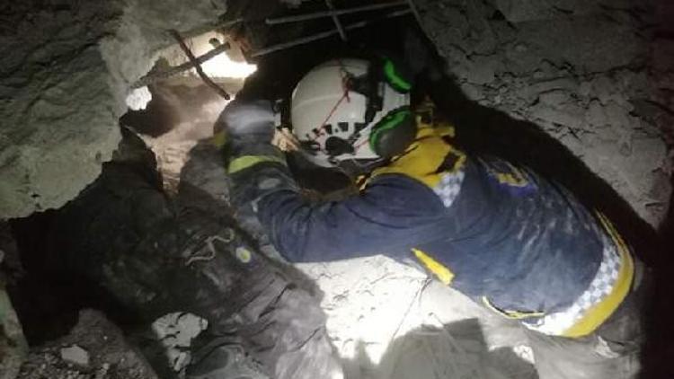 İdlib’in güneyindeki Erihada hastane ve fırın vuruldu: 11 ölü