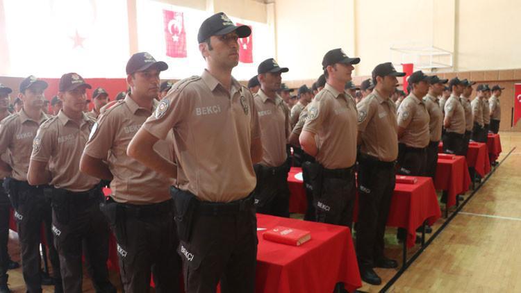 'Polis gibi değil' polise yardımcı