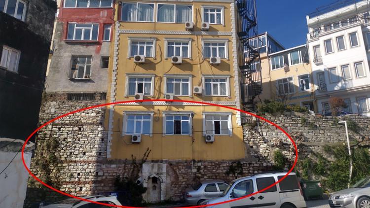 İstanbul'da şaşkına çeviren otel! Sur kalıntılarının üstüne yapmışlar...