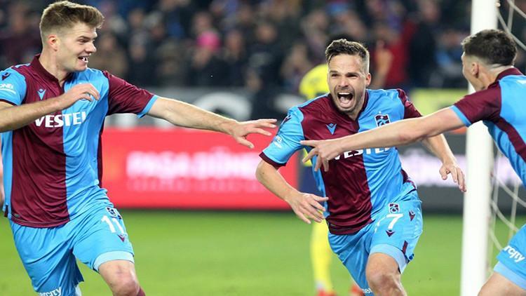 Filip Novak, Fenerbahçe'yi boş geçmiyor