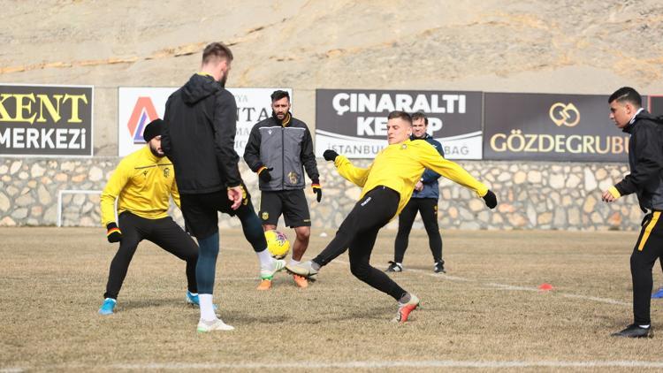 Yeni Malatyaspor kötü gidişata "dur" demek istiyor