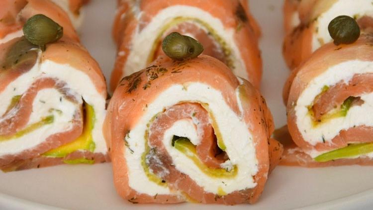 Somon sevenler bayılacak: Füme somon roll