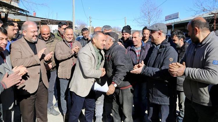 Tunceli'de esnafın tapu sevinci... 56 dönümlük yeni yere taşınacaklar