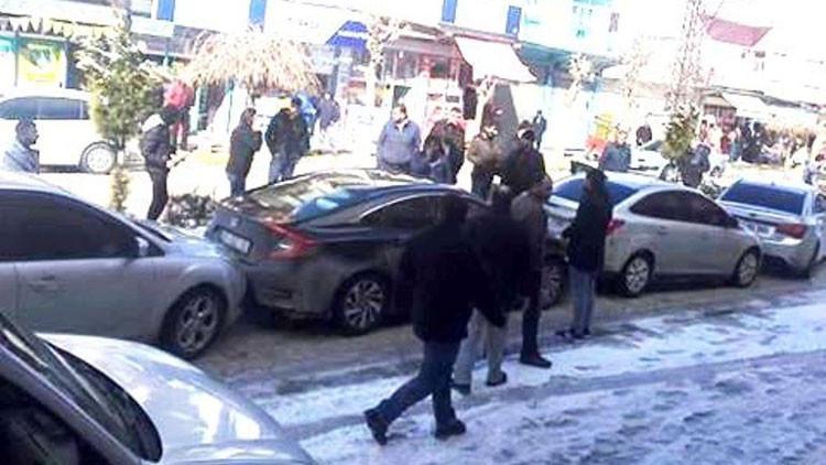 Mardin'de zincirleme kaza! 8 araç çarpıştı...