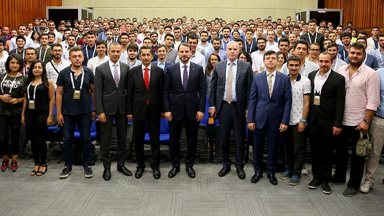 Bakan Berat Albayrak: Nükleer enerjinin kahramanları olacak gençler mezun oldu