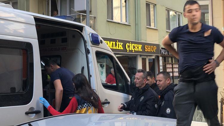 Uzman çavuşa saldırı! Çarşıda bıçaklandı...