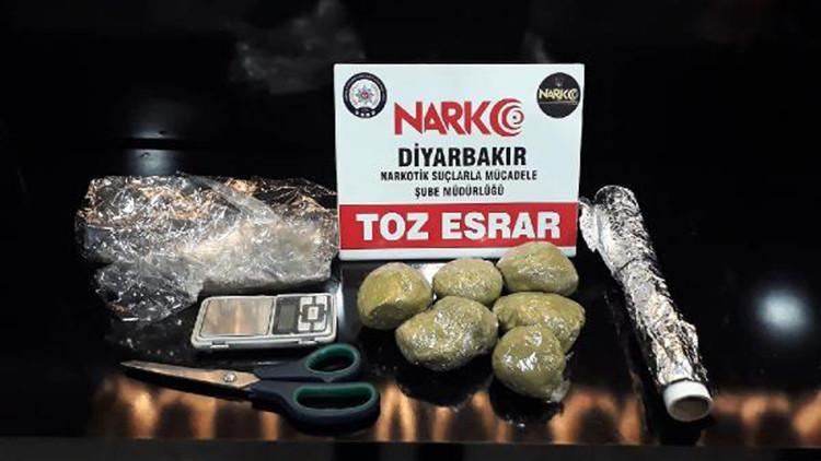 Diyarbakır'da 101 kilo esrar ele geçirildi; 19 kişi tutuklandı