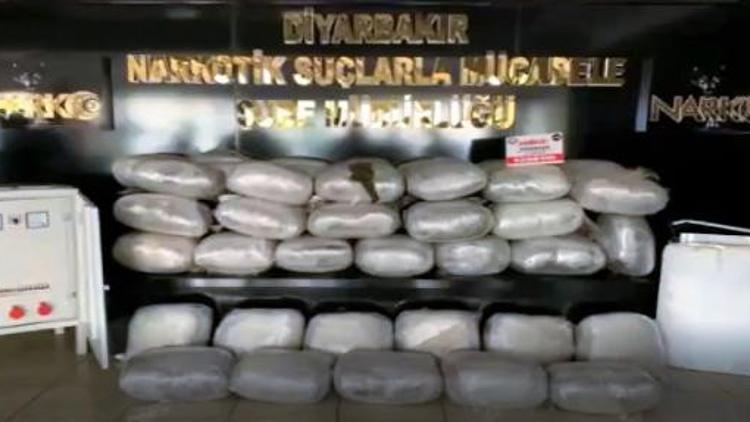 Diyarbakır'da yılbaşından bu yana 1 tondan fazla uyuşturucu ele geçti