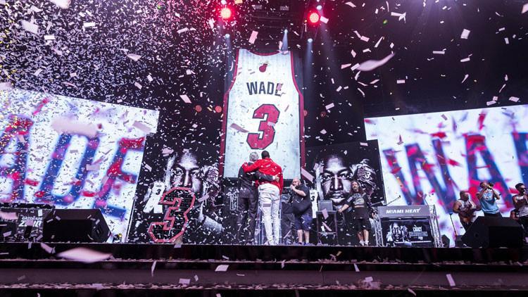Miami Heat, Wade'in formasını emekliye ayırdı
