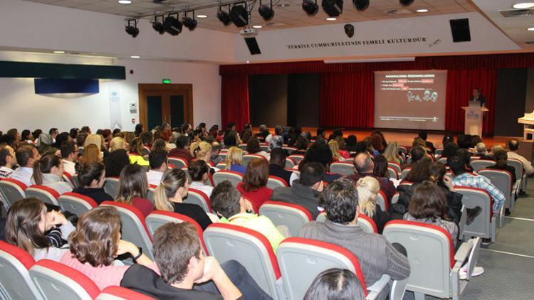 Velilere ‘gelişim semineri'