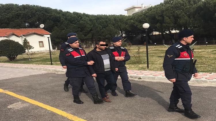 Cezaevi firarisi otogarda yakalandı