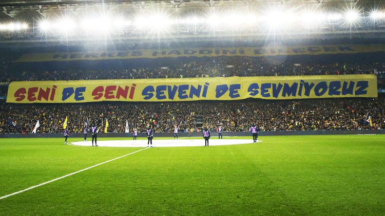 F.Bahçe'den G.Saray'a pankart cevabı!