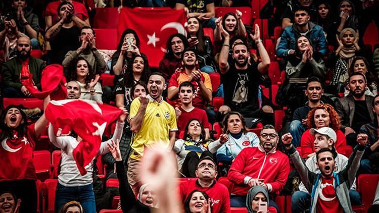 FIBA 2021 EuroBasket Elemeleri'ne Türk taraftarlardan yoğun ilgi