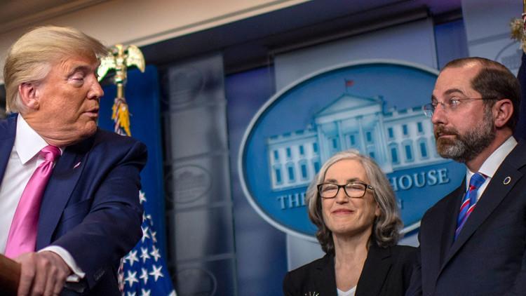 Son dakika haberi: ABD'deki corona virüs toplantısında kafaları karıştıran açıklamalar! Trump başka Sağlık Bakanı başka konuştu...