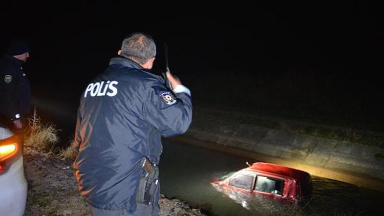 Sulama kanalındaki araç, polisi alarma geçirdi