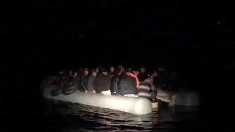 İzmir'de 98 kaçak göçmen yakalandı