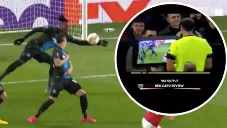 Türk asıllı hakem, bu pozisyonu göremedi!