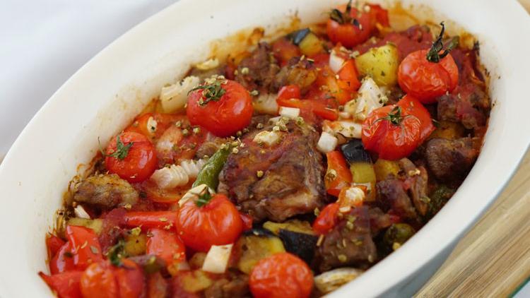 Kuşbaşı etin sebzelerle müthiş birlikteliği: Şehzade kebabı