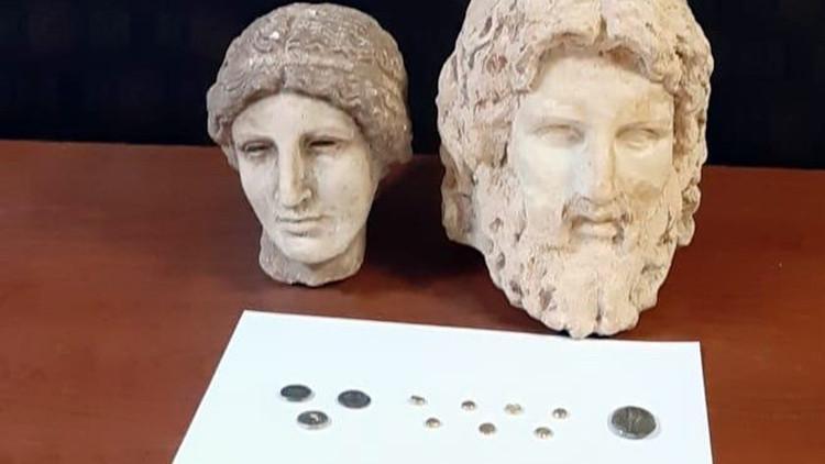 Hatay'da tarihi eser kaçakçılığı operasyonunda 4 şüpheli gözaltına alındı