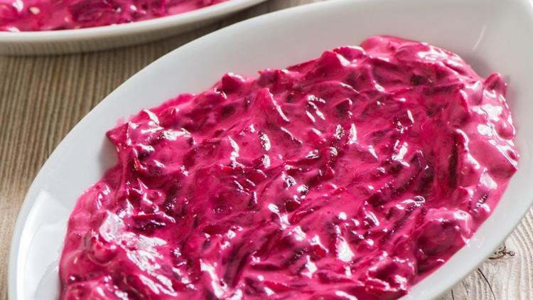 Biraz da salata...