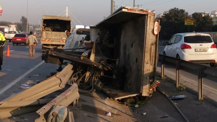 Kocaeli'de iş makinesi devrildi: 1 yaralı