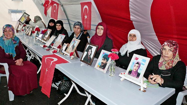 HDP önündeki eylemde 194'üncü gün; aile sayısı 127 oldu