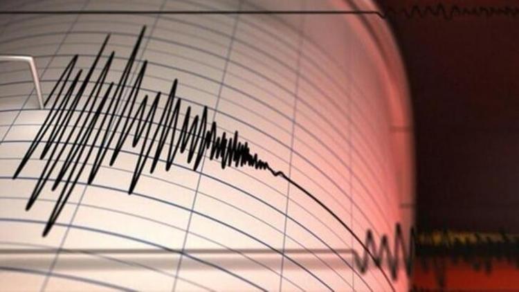 İran'da 4 büyüklüğünde deprem