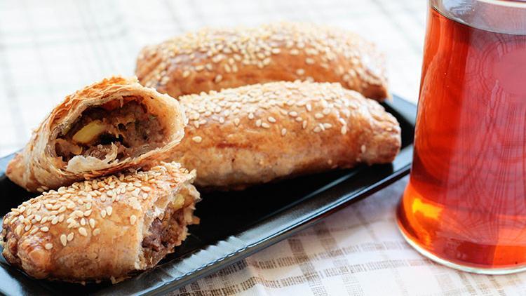 Patlıcan yemeğinden börek tarifi