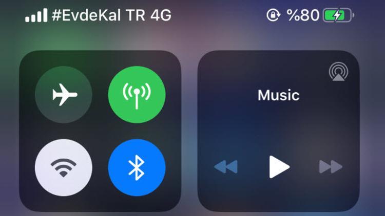 Vodafone'dan telefonlara 'Evde Kal Türkiye' mesajı