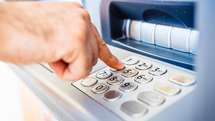 Kağıt paraları ATM içinde dezenfekte eden sistem geliştirildi