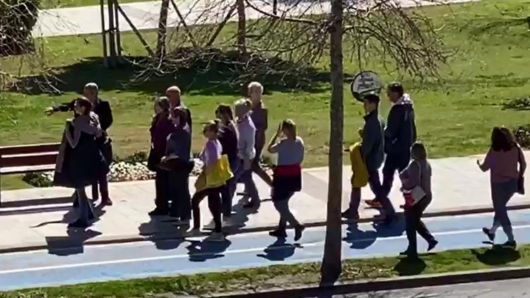 Görüntüler Antalya'dan geldi! Turistler de yasak dinlemedi...