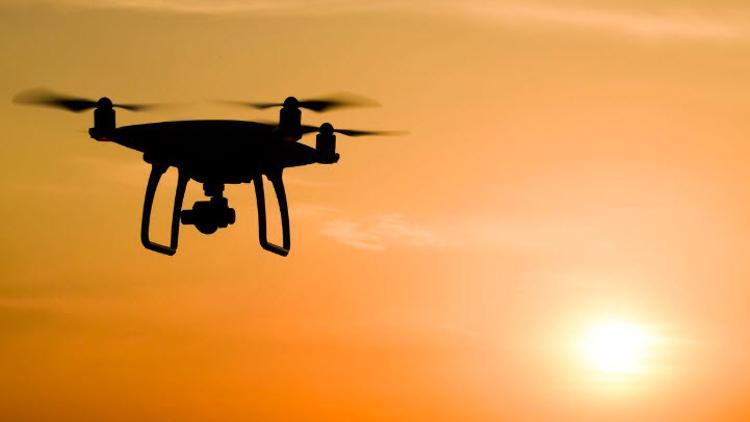 İtalya, karantina kurallarını uygulamak için drone kullanıyor