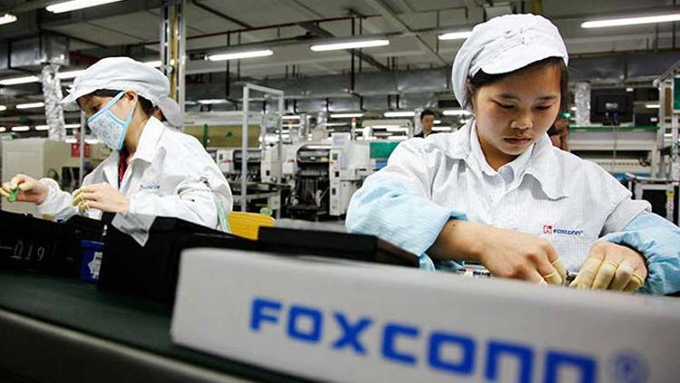Koronavirüs Apple'a da patladı, iPhone üretimi durduruldu