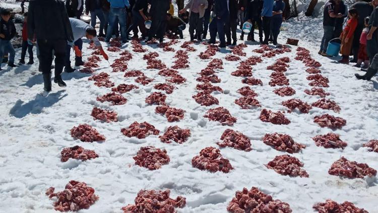 'Belanın bitmesini istiyoruz' diyerek 180 kurban kestiler