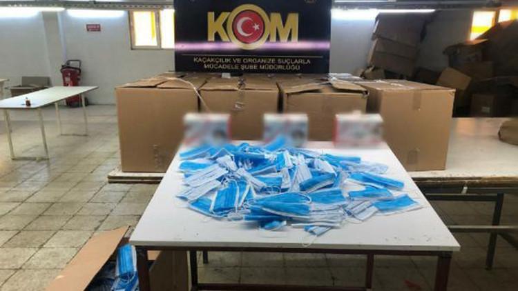 Adıyaman'da kaçak üretilen 24 bin maske ele geçirildi