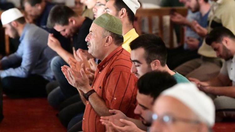 Şaban ayında çekilecek zikirler neler? Şaban ayı zikirleri ve tesbihleri