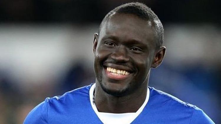 Oumar Niasse, corona virüs uyarılarını dinlemedi! Skandal karar...