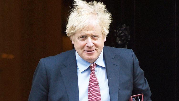 Johnson da korona kaptı