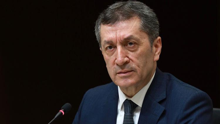 Milli Eğitim Bakanı Selçuk: 'Canlı sınıf' uygulamasını devreye alıyoruz