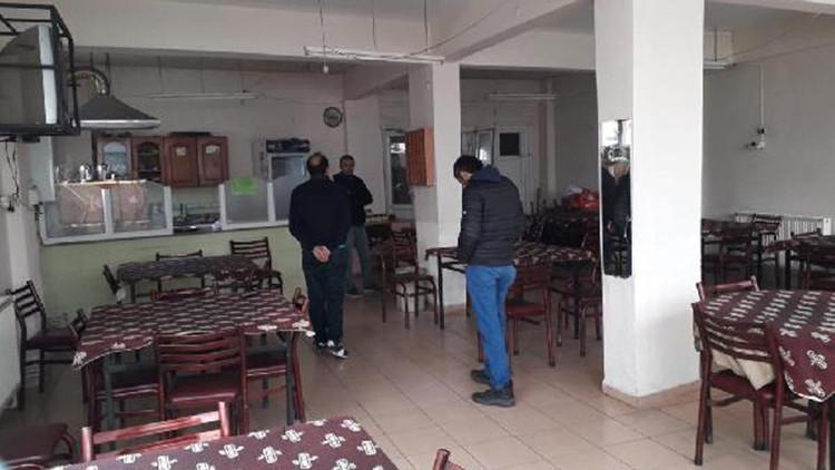 Sultanbeyli ve Küçükçekmece'de açık olan kahvehanelere para cezası kesildi