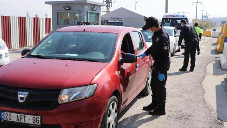 Denizli'ye girişlerde ateş ölçme uygulaması