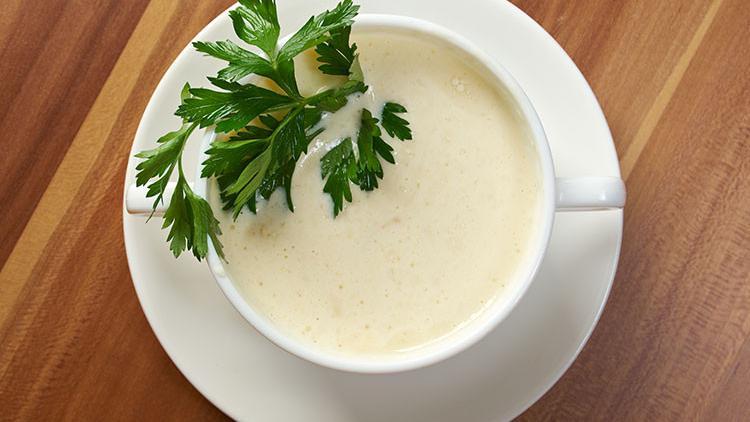 Sütlü şehriye çorbası tarifi