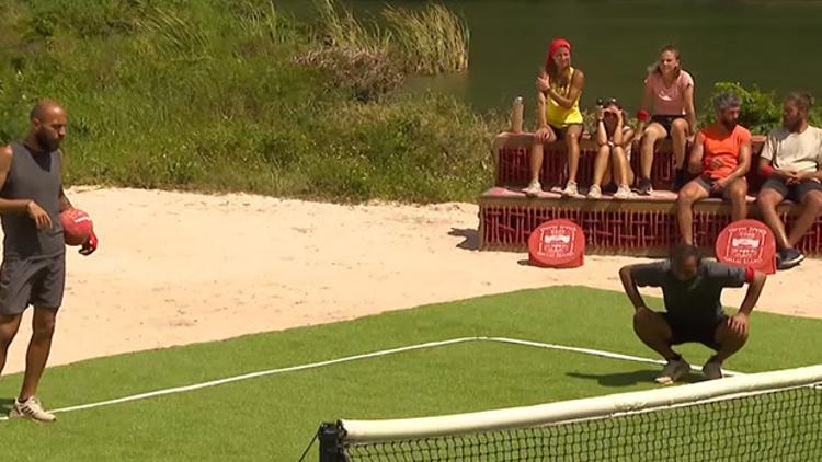 Survivor'da ödül oyununu kim kazandı? İşte 1 Nisan Survivor ödül oyununu kazanan takım