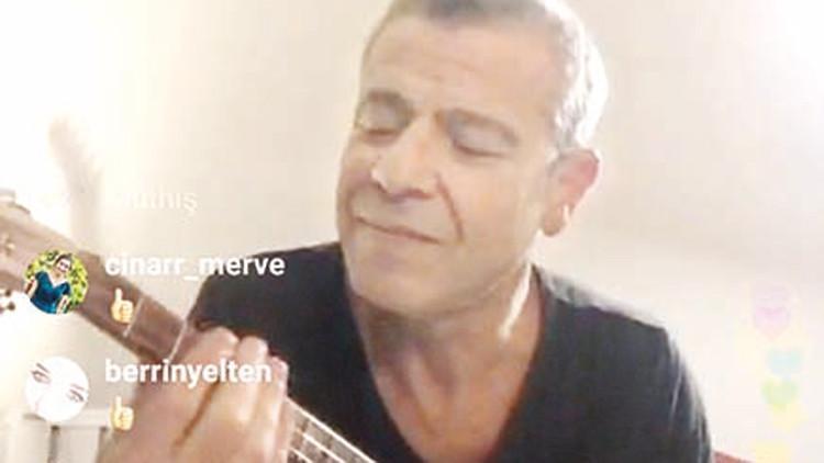 Levent Yüksel ilk canlı yayın konserini verdi