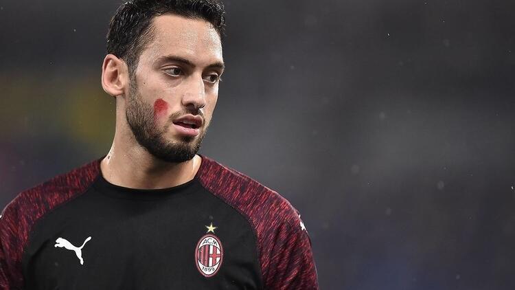 Milan, corona virüsü mücadele için 500 bin avro bağış topladı