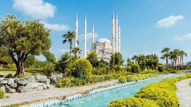 Portakal çiçeği kokulu şehir: Adana