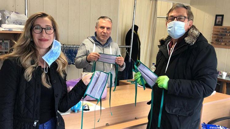 Oberhausen Türk Birliği’nden hastahanelere 2 bin maske!