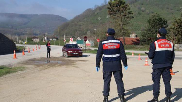 Giriş ve çıkış sınırlaması getirilen Yığılca'da sıkı denetim