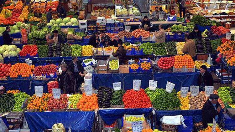 Pazarcılardan ihtiyaç sahiplerine özel jest